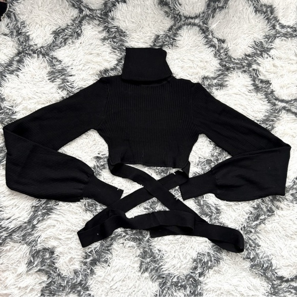 NWT Eladay Crop Wrap Sweater